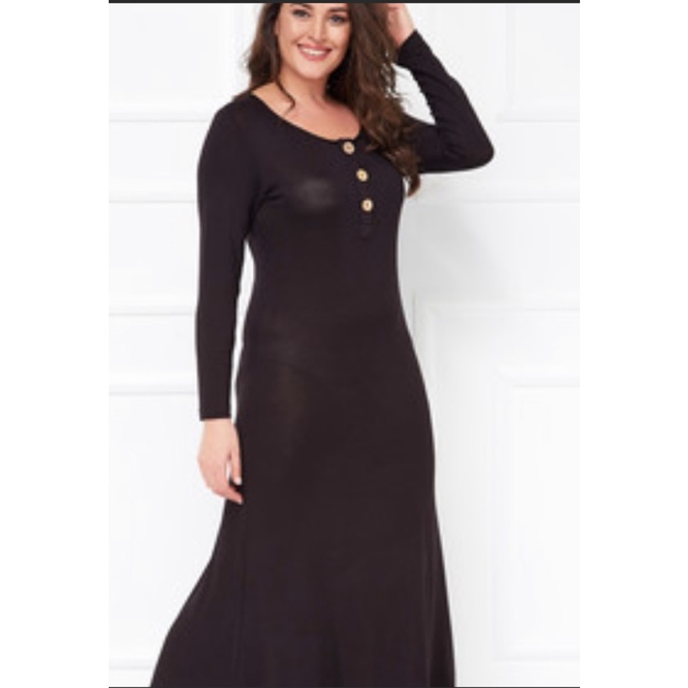 Milan Kiss Black Maxi Dress…Size 3X…NWT